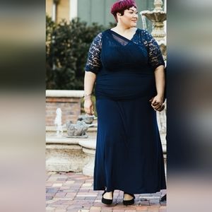 Gorgeous Soiree Evening Gown by Kiyonna Size 4X Blue
